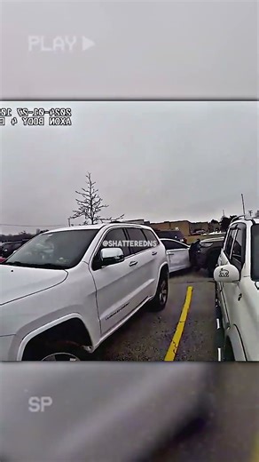 Driver Nearly Crushes Officer After Trying To Escape #shorts #fyp #trending #viral #policechase