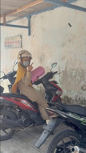 Rekomendasi helm cargloss original hijab helm Cargloss hijab premium SNI Cargloss YRH Hijab Retro