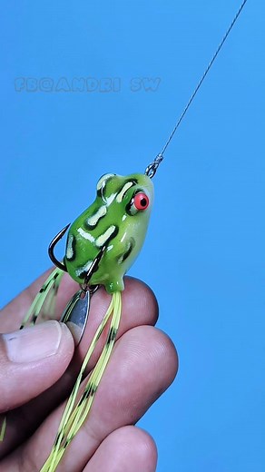 121K views · 584 reactions | How to tie a strong soft frog fishing bait for fishing for snakehead fish ‎#fishing #fishingknot #fishingknottutorial #fishingknots #fishingtips #tutorials #reel #fyp #viral #trending #reels | Andri Wardani | Facebook