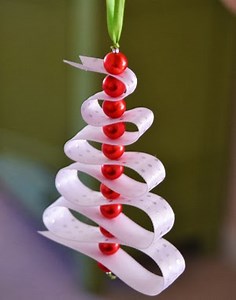 Christmas Ribbon Tree Ornaments | Joyous Home