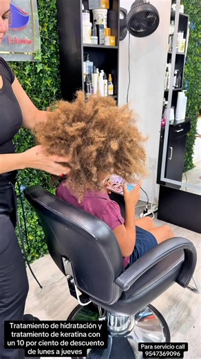 Titas Dominican hair salon on Instagram: "Oferta del 🔟 OFF en tratamiento de alisado y de hidratación profunda para el cabello #hairtutorial #blowoututorial #fblifestyle #jinnettedominicanhair #hairroutine"