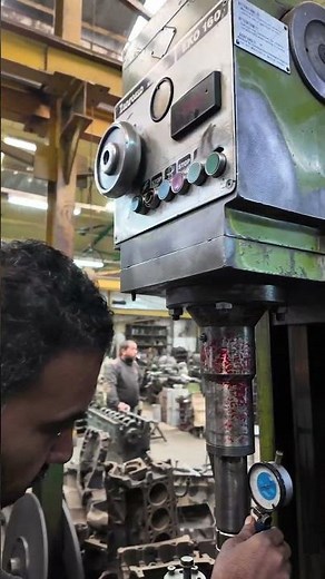 vertical boring job and using a bore gauge for precise inner diameter measurement ✅🛠️