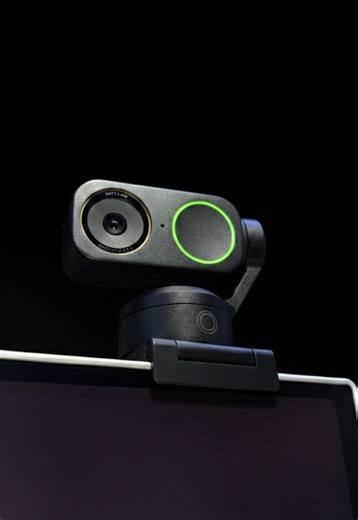 🎥 Is this the BEST webcam of 2026? The Insta360 Link 2 Pro is not just a webcam… 👉 AI-powered auto tracking 👉 Pro-level image quality 👉 Perfect for streaming, video calls, and content creation If you want to look sharp, cinematic, and professional without extra gear, this is a game changer 🚀 Would you use this in your setup? 👀👇 #insta360 #insta360link2pro #gamingsetup #streaming #techtok