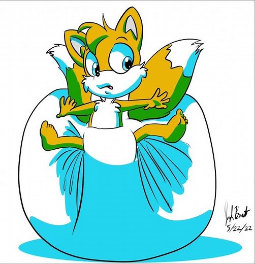 Tails diaper mess #shorts #diapers