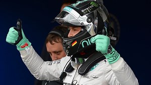 2014 British GP Qualifying: Nico Rosberg on pole after Lewis Hamilton aborts final lap