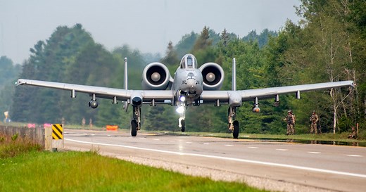 Air Force A-10s just made a ‘highway to the danger zone’ in Michigan