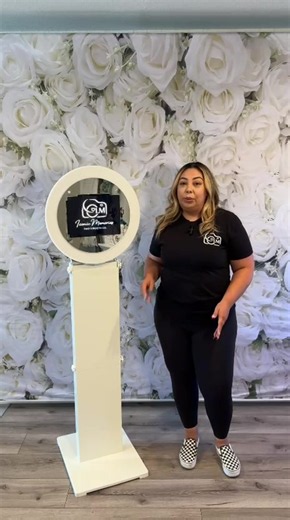 Not sure if Photo Booth 101 is the right place to start your Photo Booth business? Well, this is what one of our customers had to say. @Iconic Memories Photobooth Co.
