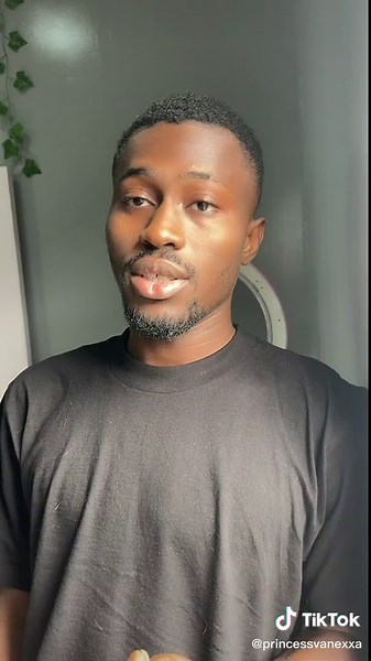 Princess Vanexxa The Alien 👽 (@princessvanexxa)’s videos with original sound - Princess Vanexxa The Alien 👽