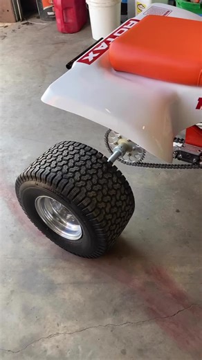 Exploring the Tiger Rotax Dual Rad Three-Wheeler