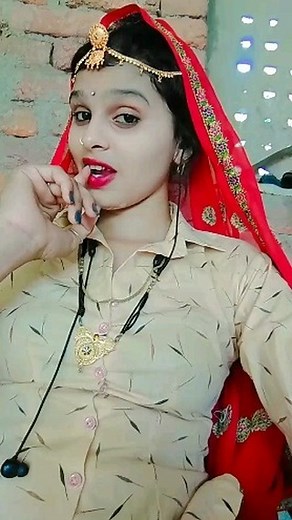 3.8K views · 1.1K reactions | Dr lag mohbbt ko mohbbt kon krni......... .@pooja_paylet_official .@singer_kr_devta . . . . . . #instagram #instalike #instafollow #instadaily #trendingreels #trending #viralreels #viral #viralvideos #viralsong #meenasamaj #meenakichori #meenaking #meena #pooja_paylet_official #foryou #lalsot | Pooja Jareda | Facebook