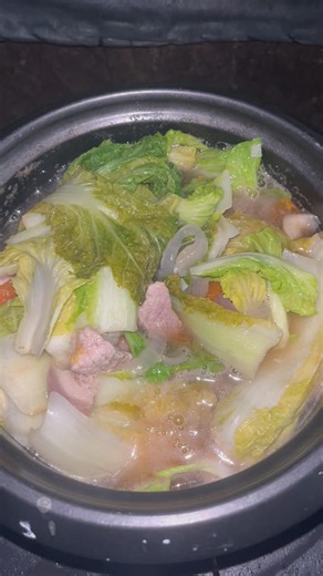 Quick and budget friendly sinigang na baboy cooking recipe while cold and rainy 🌧️ #filipinofood