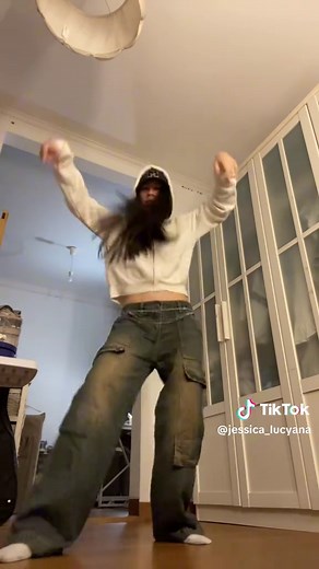 Mastering Lisa's Dance Moves: A Complete Guide