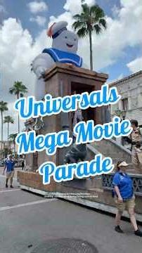 Epic Movie Parade Surprises Everyone at Univers