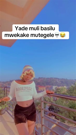 Am a trending center 😎😂.Bigambo bya full figure😂 sibyange 🥱