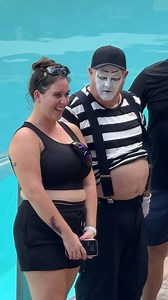 71K views · 884 reactions | Crop tops and unexpected endings Tom mime Seaworld #tomthemime #seaworldmime #christmasbreak #humor #entertainment #themepark #funnyvideos #christmasshow #comedy #funny #florida #holidaybreak #holidays #holidaygreetings #holidaytravel | Eryka Travel | Facebook