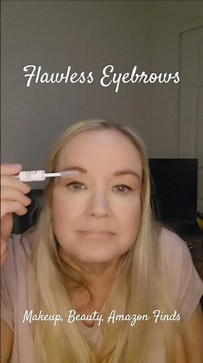 e.l.f. Clear Brow & Lash Mascara: Dual-Sided Gel for a Flawless Look #makeup #beautytips #mascara