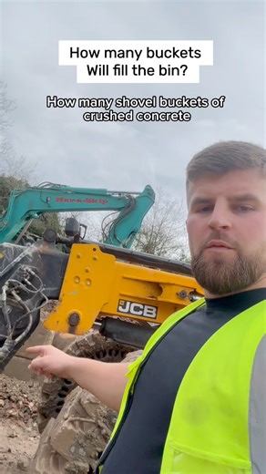 How many shovel buckets does it take for the TM420 JCB to fill a 20 yard roro bin?🏗️ #wastemanagement #skiphire #aggregates #buckets #howmany #recycle #yard #machine #jcb #loading | Hav-A-Skip 1066