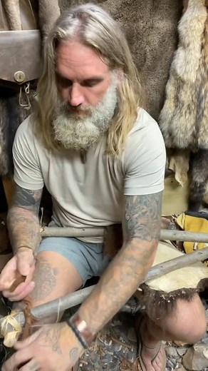 86K views · 2.3K reactions | Reply to @superheroluke17 #fypシ #fypage #bushcraft #survival #backpack #caveman #learnhow #questionsigetasked #naturelover #diy #gaming #handmade #omg | Donny. Dust | Facebook