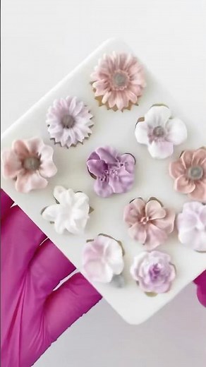 Floral Fondant Mold for Summer Treats!🌸🌼💐