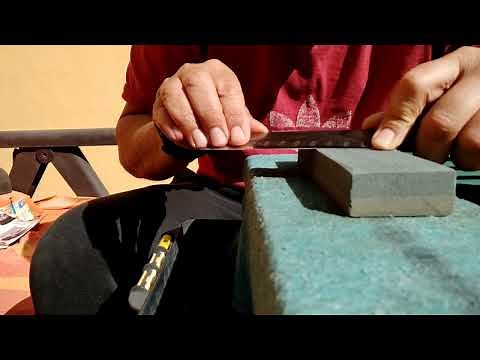 How to sharpen your knife if you have no idea in three steps.