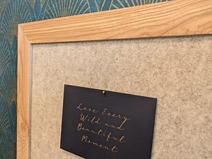 Wollfilz   Kork Pinnwand Esche Kernholz gewachst - Memoboard - individuelle Farben - Etsy.de