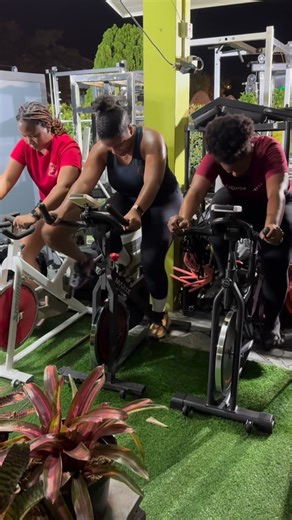 Team DynaFit on Instagram: "Late Nights In the Dyna Jungle 🦍 10 mins spin madness to finish the night 😤🚲 Let’s sweat 😮‍💨🔥🥵🥵🥵 . . . . . . . . . . #fitness #gym #workout #trendingreels #explorepage"