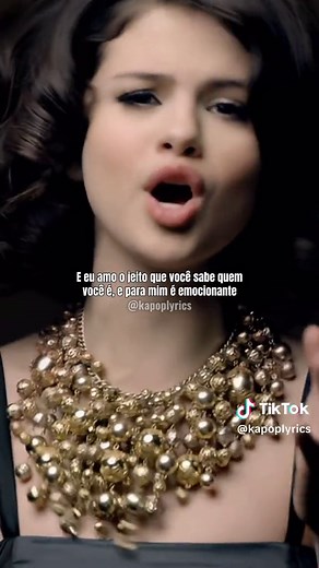 Selena Gomez - Naturally Music Video