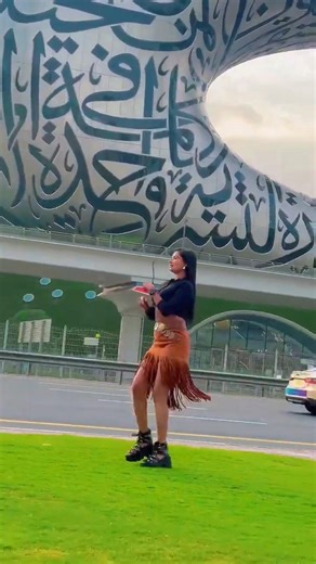 Urban Dance Vibes | Feel the Rhythm of Love & Freedom | City Life Aesthetic Dance Video