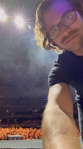 That’s a wrap on the North and South American Steven Wilson tour! Ending in Santiago, Chile was a beautiful thing, as I hadn’t been back since playing with Porcupine Tree three years ago. Many thanks to everyone who made it out to a show. On to India and Australia after a short break at home. 😊 | Randy McStine