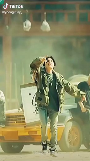 Daechwita - Suga | 200 Million Views Celebration on Youtube! 🥳💜