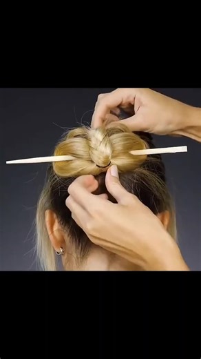 Simple Hair Hacks for Stylish Everyday Looks #lifehacks #lifetip #hair #viral #unfreezemyaccount