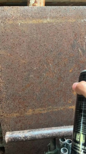 How to Use Chrome Spray Paint Effectively