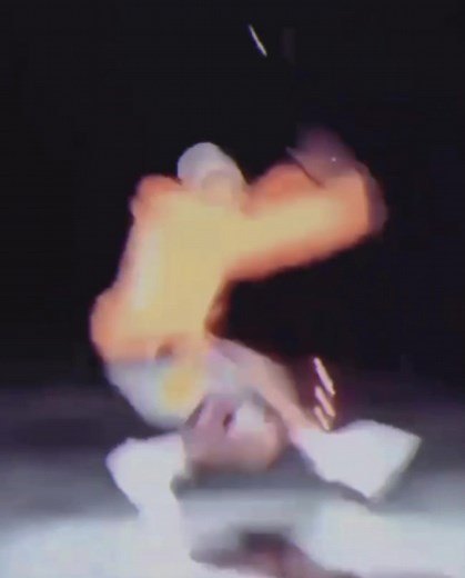 FAV 😍😍😍😍 #chrisbrownofficial #chrisbrown #teambreezy #cb #greatest #goat #fyp #foryoupage #foryou #dancing #performing #live