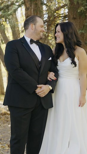 October in Estes Park felt like the perfect time and place to celebrate the love of Zach & Reagan. From the gorgeous fall colors to the breathtaking mountain vistas, the scene was set for a beautiful day at @blackcanyoninn. We had so much fun putting this teaser video together for the newlyweds! ❤️🎞️ Photographer: @megankayphotography Day of Planner: @alexakayevents Hair: Aimee Thomasan DJ: @amusicplus Filmed and edited by @weddingvideoscolorado | Wedding Videos Colorado