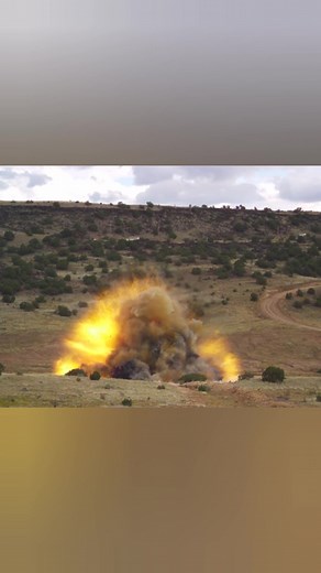 The biggest explosion in MythBusters (cement Truck) #mythbusters #explosion #cementtruck #adamsavage #jamiehyneman #greenlandhome #longervideos