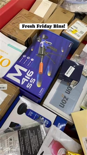 🚨 𝗕𝗜𝗚 𝗙𝗥𝗜𝗗𝗔𝗬 𝗘𝗡𝗘𝗥𝗚𝗬, 𝗩𝗔𝗟𝗗𝗢𝗦𝗧𝗔! 🚨 Tomorrow — 𝗙𝗿𝗶𝗱𝗮𝘆, 𝗙𝗲𝗯𝗿𝘂𝗮𝗿𝘆 𝟲𝘁𝗵 — the bins at Wild Deals have been restocked and it’s about to be a treasure hunt frenzy 🛒🔥 We’re talking packed bins, crazy good finds, and that heart-racing “grab it before it’s gone” feeling 😱 ⏰ Doors open at 𝟵 𝗔𝗠 🕚 𝗕𝗢𝗡𝗨𝗦 𝗥𝗘𝗦𝗧𝗢𝗖𝗞 𝗮𝘁 𝟭𝟭 𝗔𝗠 (don’t leave too early 👀) 📍 808 Madison Highway, Valdosta The early shoppers get the BEST stuff 🏃‍♀️💨 Tag your shopping pa