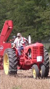 MASSEY HARRIS 44 Special Tractor and 50 Clipper Combine #bigtractorpower