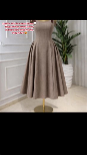 Elegant Bow Strap Dress for Special Occasions
