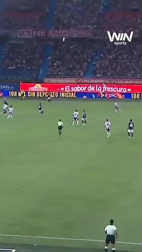 91K views · 19K reactions | ¡MAGIA ES LA QUE NOS REGALA JOSÉ ENAMORADO EN SUS JUEGOS! 彩朗⚽️ 麗 Sigue pisando la pelota todo lo que quieras Enamorado. Tremendo enganche en la mitad de la cancha.  | Win Sports | Facebook