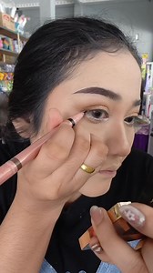 Tutorial makeup ala mamak micell🥰 @sorotan #video #videotutorialmakeup #makeup #tutorialmakeup #cantik #fyp #jangkauanluas #lewatberanda #makeuptahan #makeuppemula #pemula | Inka Agnes