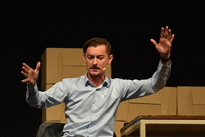 Ko je glumac iz serije „Lud, zbunjen, normalan“ koji je osuđen zbog bludničenja nad maloletnikom - Naslovi.net