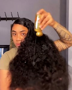 2.3M views · 30K reactions | Ten-hut! Hair tips from a military woman﻿  By @lofi._ IG: instagram.com/lofi._ TIKTOK: tiktok.com/@lofi._ | Crowned Ladies | Facebook