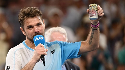 Stan Wawrinka toasts with beer in Australian Open farewell