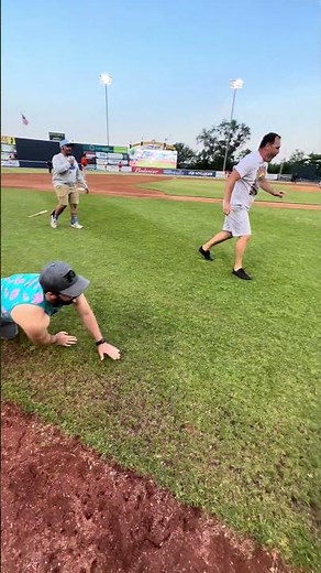 A true test of coordination & balance. 🤪 Have you ever participated in the Thunder's dizzy bat race?