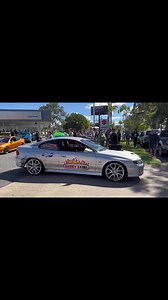 Watching Cars leaving the car show was popular with the crowds | Lawrence's Holden, GMSV & Peugeot