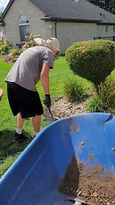 524K views · 1.7K reactions | We finally found the absolute BEST WAY to remove Rocks from garden beds. #landscaping #gardening | Keith Kalfas | Facebook