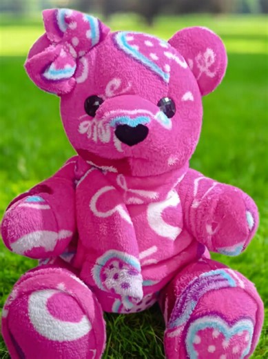 🧸 REALIZAMOS OSITOS MEMORIALES 🇪🇨🧸 👗👔👚 Transformamos las prendas de un ser querido en un osito conmemorativo único y lleno de amor. 📌 ideal para recordar a quien vivirá siempre en nuestro corazón.❤️ 💟 personalizados con nombres y frases especiales. 🇪🇨 Envíos a todo el país. 📱 Haz tu pedido por WhatsApp 0997546217 🧸 MEMORY BEAR 🤗 dónde cada puntada Guarda una historia.🫙 #recuerdosinolvidables #memorybears #viraltiktok #paratiiiiiiiiiiiiiiiiiiiiiiiiiiiiiii #paratiiiiiiiiiiiiiiiiiiii