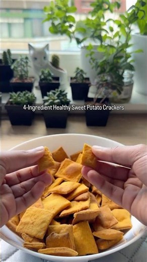 4 Ingredient Healthy Sweet Potato Crackers #easyrecipes #veganrecipes #food #easyrecipe #foodreels