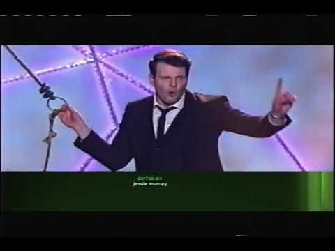 The CW Split Screen Credits (May 25, 2016)