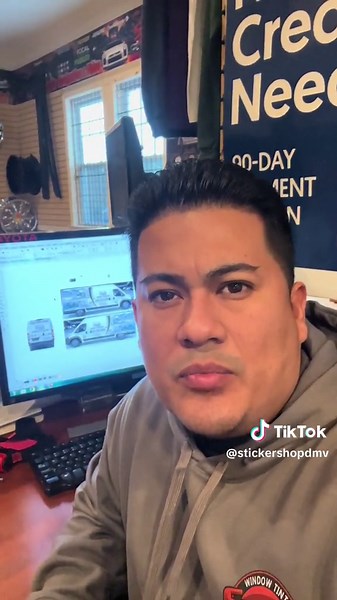 Dodge Van 🚐 Pro master wrapping #promaster #dodge #mopar #moparlife #wrappping #vanwrap #signs #stickershopdmv #carwrap #digitalprint #advertisement #fypシ #503🇸🇻 #504🇭🇳 #502🇬🇹 #latinos #followme #❤️ #dmv #woodbridge #